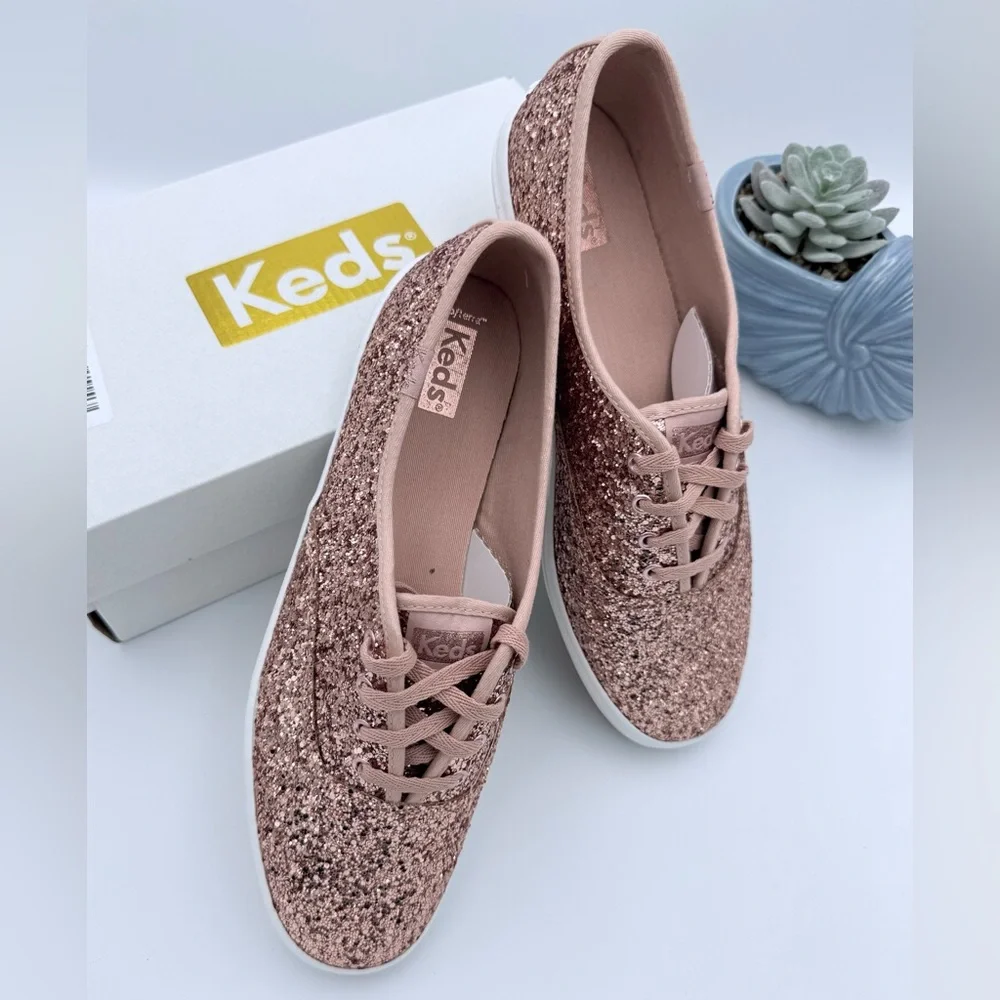 KEDS Sz 9 Women's Glitter Rose Gold NIB - Picture 2 of 8